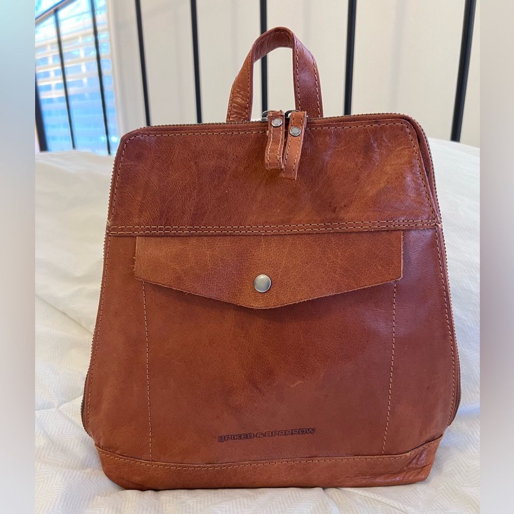 Spikes&Sparrow Leather Backpack